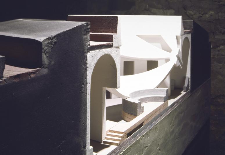 slide IRC.2012.03533 (old number: TUR.J-MOD7) showing James Turrell's model of the Roden Crater South Space at the Mattress Factory, 2002.