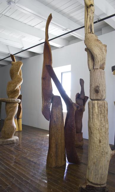 Thaddeus Mosley, <em>Following Space</em>, 2009