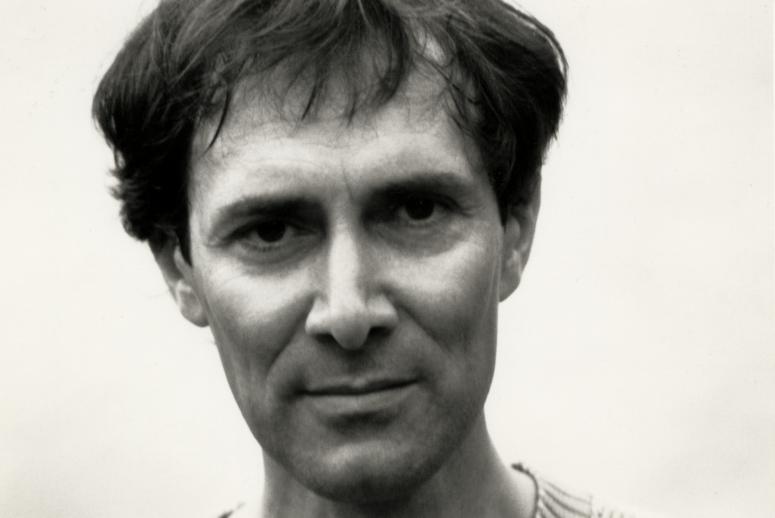 print IRC.2012.02845 showing artist William Anastasi, Mattress Factory, 1989.