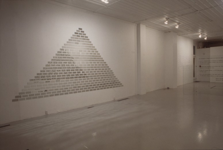 slide IRC.2012.01916 (old number: MON.J-A009) showing James Giordani Montford's collaborative installation, The Artist Dollars Project, at the Mattress Factory, 1999.