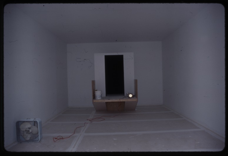 slide IRC.01145 (old number: TUR.J-P008) showing James Turrell's permanent installation, Pleiades, at the Mattress Factory, 1983.