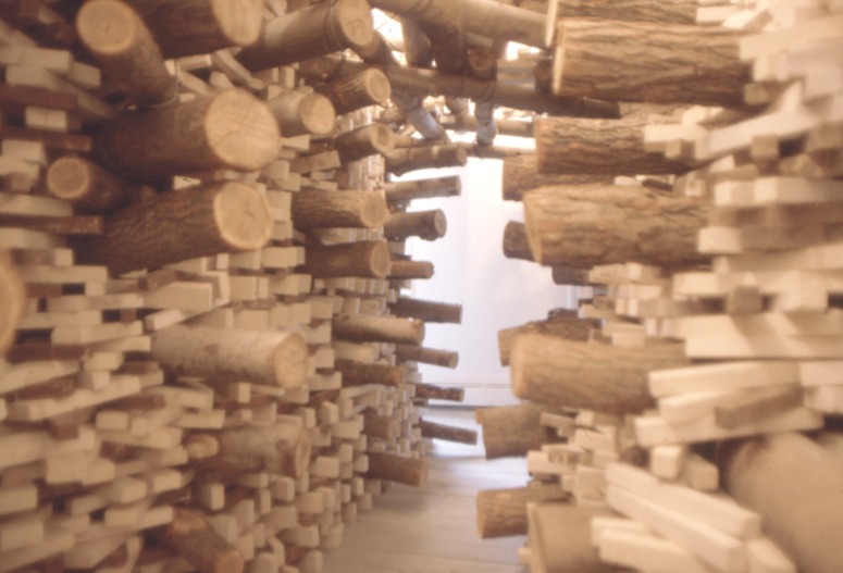 slide IRC.2012.01689 (old number: KUN.T-R015) showing Takamasa Kuniyasu's installation, Return to Self, at the Mattress Factory, 1991.