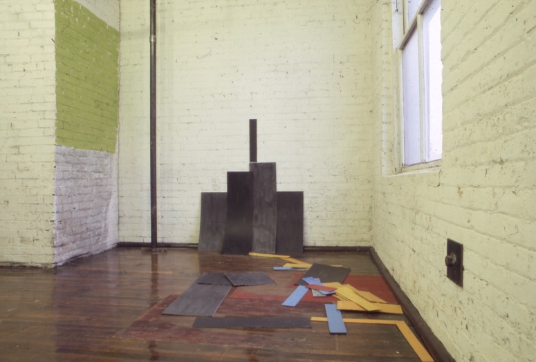 slide IRC.2012.00823 (old number: KEN.M-F006) showing Mary Jean Kenton's installation, The Free Rectangles, at the Mattress Factory, 1992.