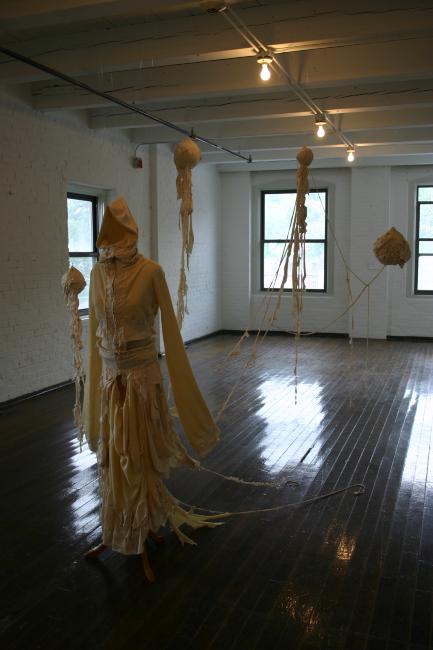 Digital image IRC.2012.07383 showing Nami Ogawa's installation, [you tie li da tsu], at the Mattress Factory, 2005.