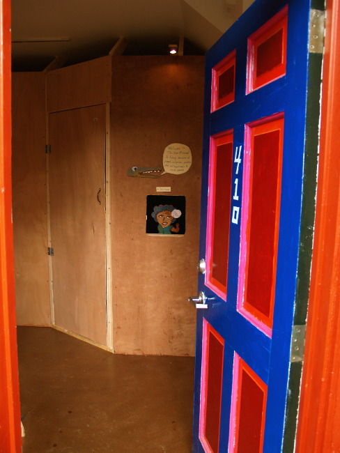 Tom Sarver, <em>T</em><em>he Tom Museum</em>, 2006