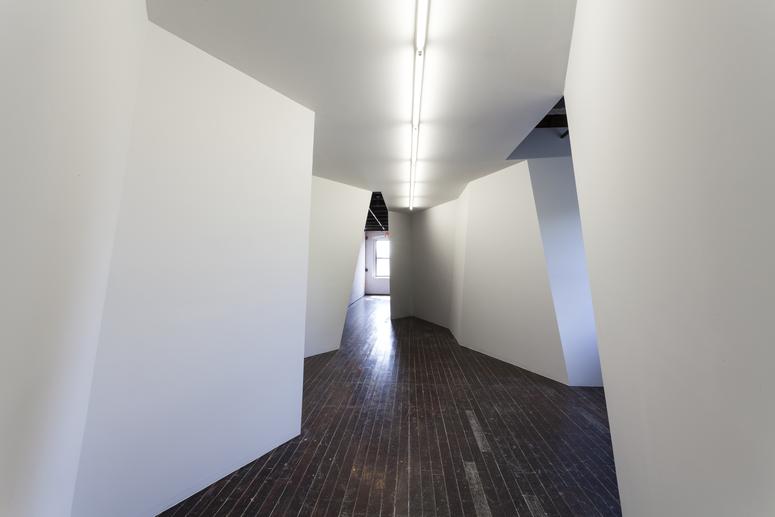 Stephen Bram, <em>Third floor West gallery 500 Sampsonia Way</em>, 2016