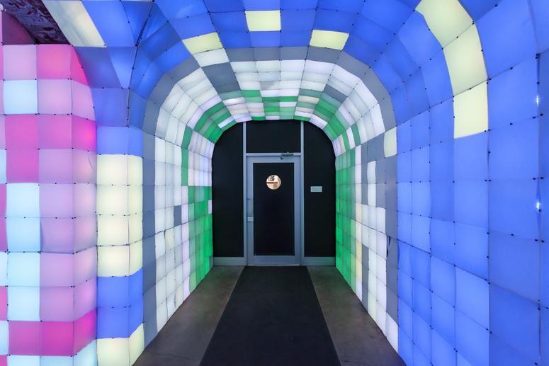 Ian Brill, <em>Lining</em>, 2016