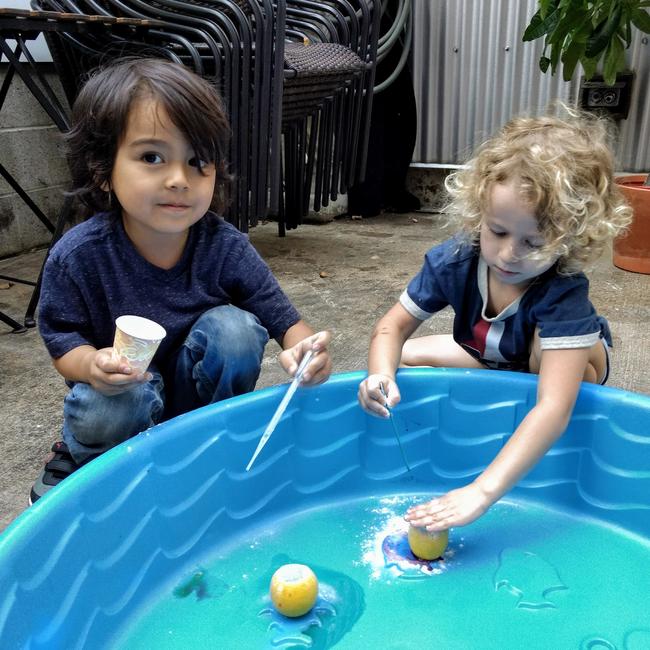 Mini-Camp: SENSATIONS with Jessica Friday