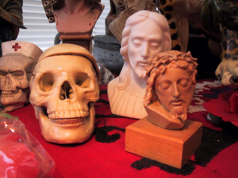 Digital image IRC.2013.00086 showing Nick Bubash's installation, O. G. Tattooing, at the Mattress Factory, 2003.