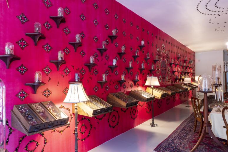 Jennifer Angus, <em>The Museum of All Things</em>, 2020