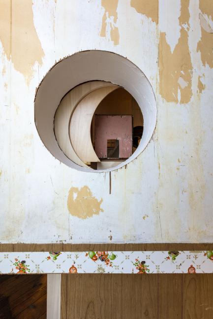 Dennis Maher, <em>A Dollhouse for Barbara</em>, 2023