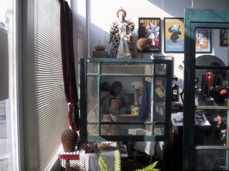 slide IRC.2012.00479 (old number: BER.D-S008) showing Dennis Bergevin's installation, Studio Portrait of the Artist, at the Mattress Factory, 2001.