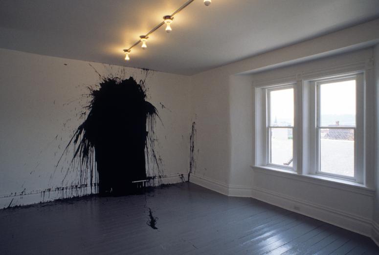 slide IRC.2012.00105 (old number: ANA.W-OT001) showing William Anastasi's One Gallon High Gloss Industrial Enamel, Thrown installation at the Mattress Factory, 1989.